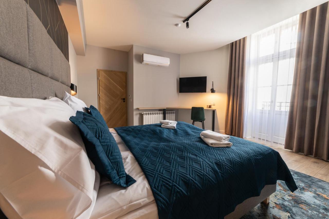 Milu Apartments Sebastiana Krasków Eksteriør bilde