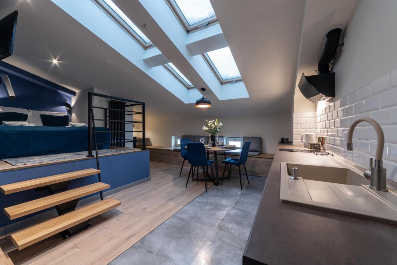 Milu Apartments Sebastiana Krasków Eksteriør bilde