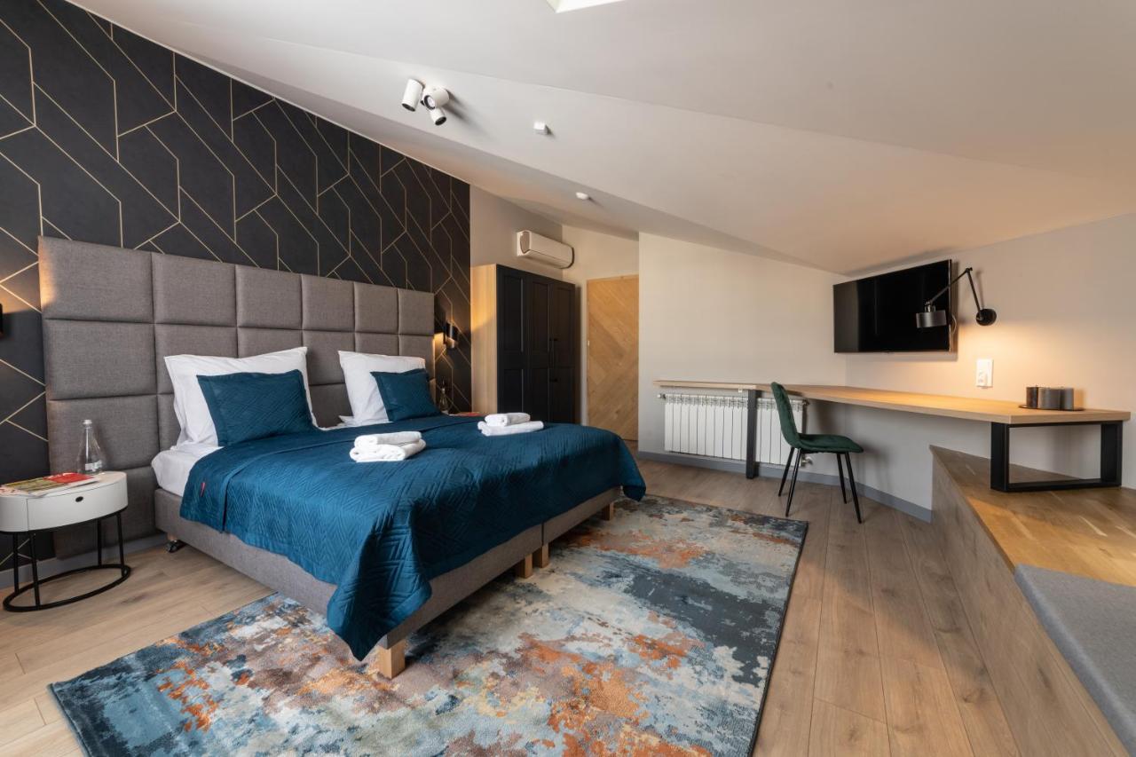Milu Apartments Sebastiana Krasków Eksteriør bilde